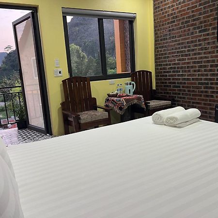 Cozy Son Hotel ニンビン エクステリア 写真